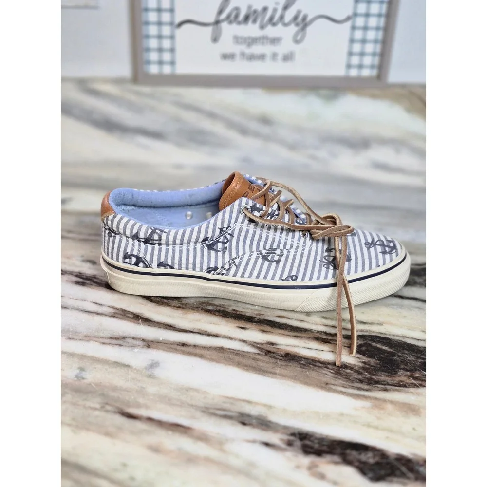 Sperry top sider